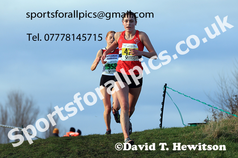 Womens under-17s and under-20s 2024 NECAA Cross Country Champs., Temple Park, South Shields. Photo: David T. Hewitson/Sports for All Pics